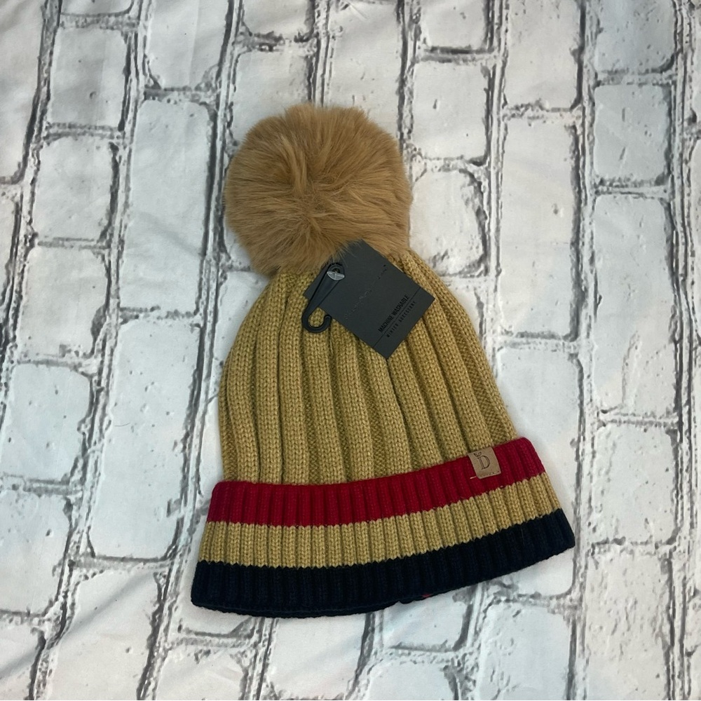 D&Y Rib Knit Beanie with Two Tone Cuff and Faux Fur Pom - Picture 2 of 5